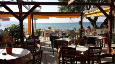 siroccos https://www.tripadvisor.dk/Restaurant_Review-g1189604-d2520096-Reviews-Siroccos_Restaurant-Daratsos_Chania_Prefecture_Crete.html